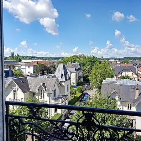 Διαμέρισμα Spacieux 2 Pieces Renove - Confortable - Vue - 200 Metres Thermes *